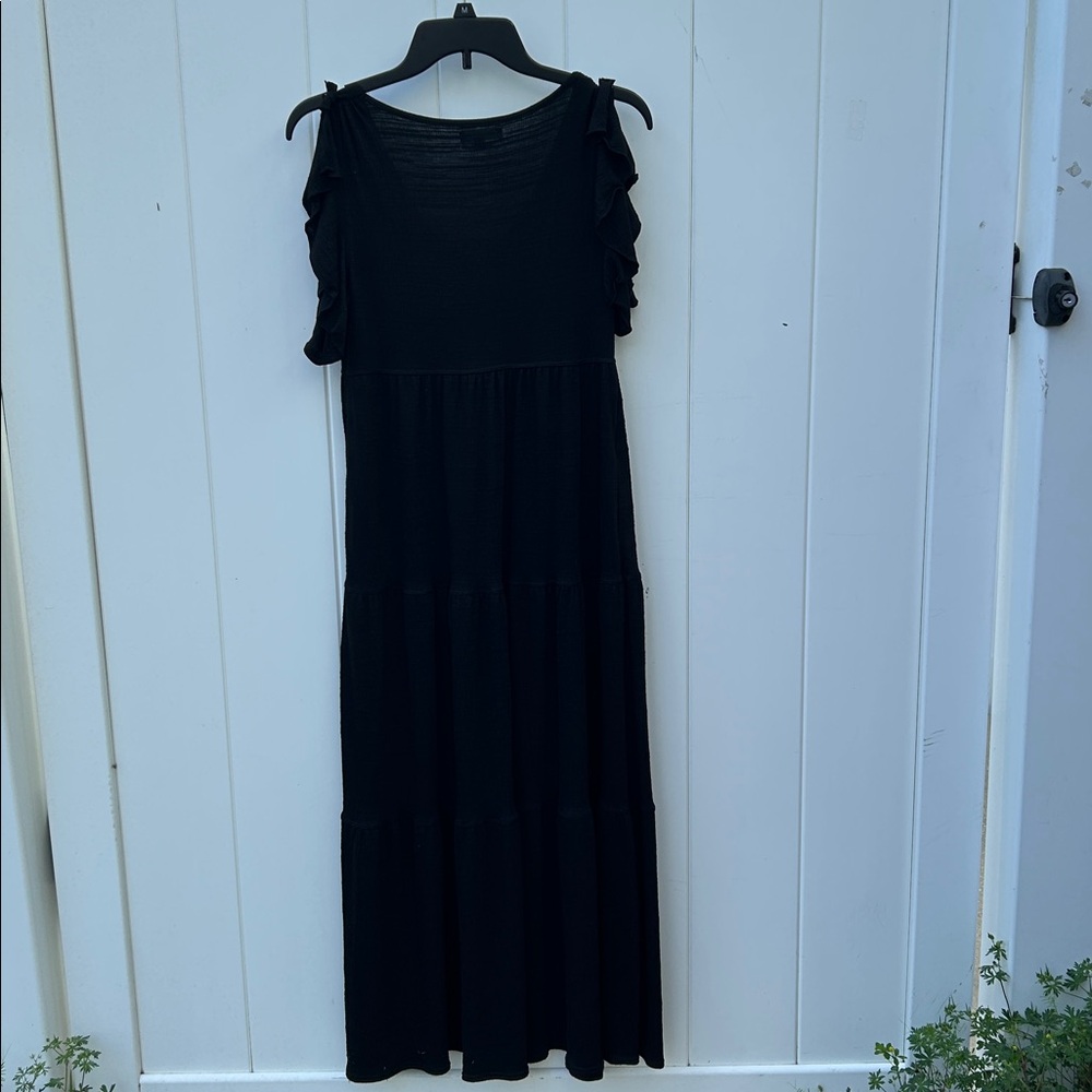 Max Studio black ruffled sleeve maxi-midi dress
Small